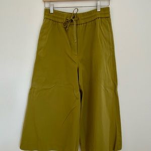 COS Wide-leg Cropped Pants